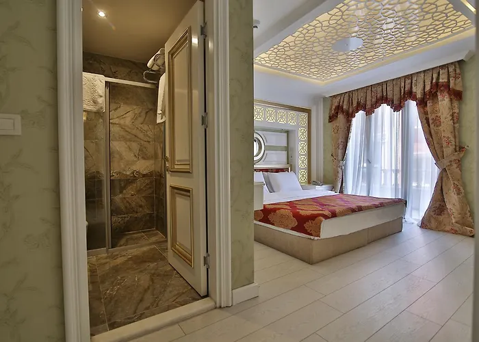 Hotel Queens Land